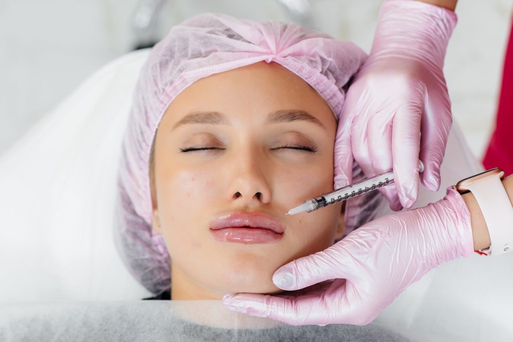 Lip fillers procedure